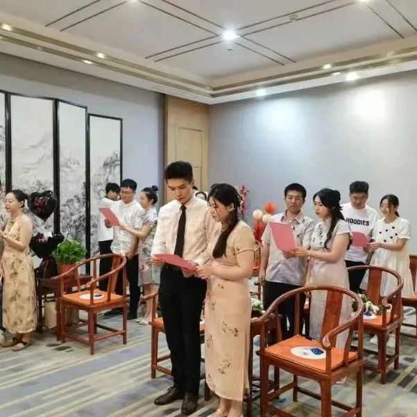 2024年揚州共有20727對新人結婚，7074對夫妻離婚，初婚人數達到了80.07%。
